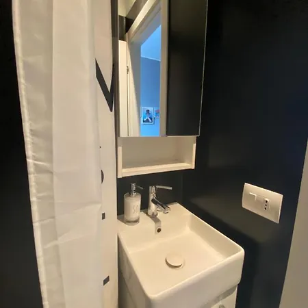 Stanza Privata Con Bagno A 15 Minuti Da Duomo Apartment Sesto San Giovanni Exterior photo