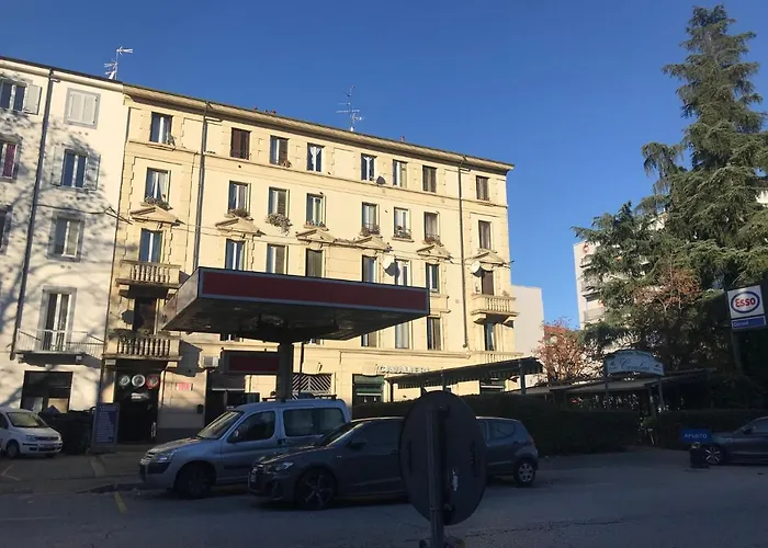 Stanza Privata Con Bagno A 15 Minuti Da Duomo